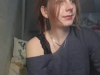 evashinee_ live webcam thumbnail