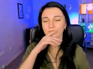 evelina_sun_ live webcam thumbnail