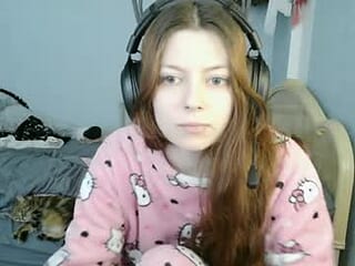 evelinamercer live webcam thumbnail