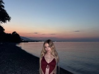 Ewa_Pearl live webcam thumbnail