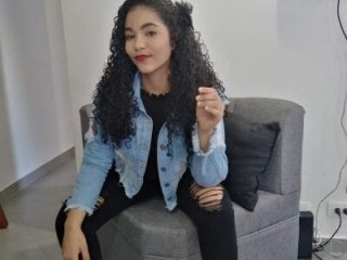 Exotic_Ambar live webcam thumbnail