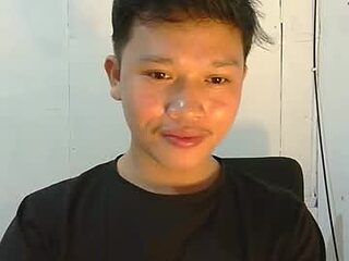 exotichugecock live webcam thumbnail