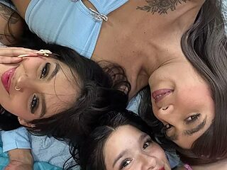 FANTASY_QUEENS live webcam thumbnail