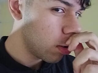 Facugooner18cm live webcam thumbnail