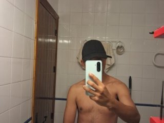 Faculeproso12 live webcam thumbnail