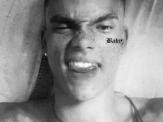 Farias6544 live webcam thumbnail