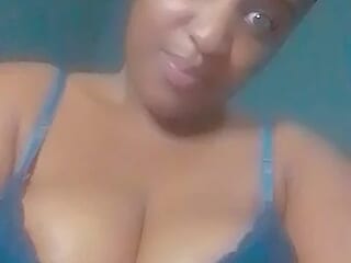 FatChocBabe live webcam thumbnail