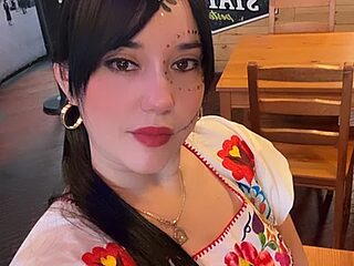 FatyMalefica live webcam thumbnail