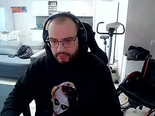 falenangel321558247 live webcam thumbnail