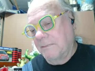fatfreddythecat live webcam thumbnail