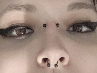 fem_to live webcam thumbnail