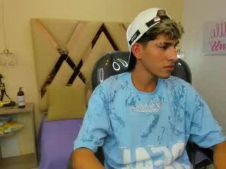 ferphoenix_ live webcam thumbnail