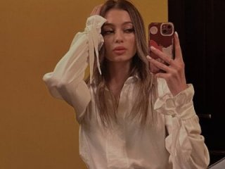 FirstOfFallen live webcam thumbnail