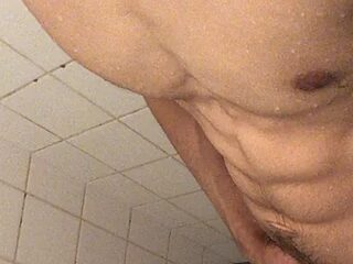 Fitmanorz live webcam thumbnail