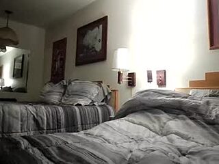 findingmyway74 live webcam thumbnail