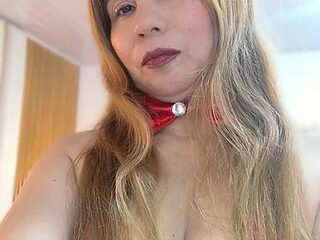 fire_mommy live webcam thumbnail