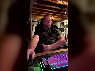 firemeeki live webcam thumbnail