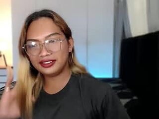 fitfemme_anna live webcam thumbnail