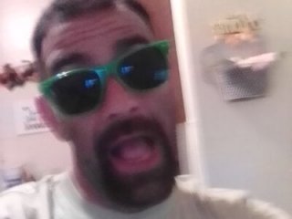 fitguy7124u live webcam thumbnail