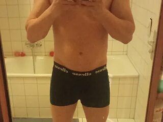 FlirtFehler404 live webcam thumbnail