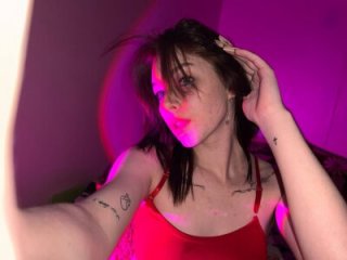 FlorrieLongbotham live webcam thumbnail