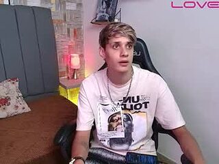 flaquito___ live webcam thumbnail