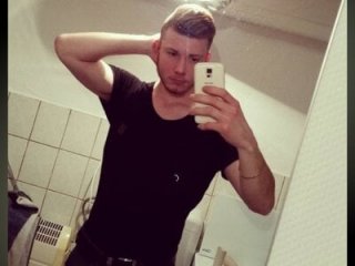 Foxtrott_242 live webcam thumbnail
