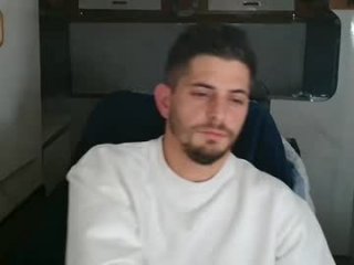 followknight live webcam thumbnail