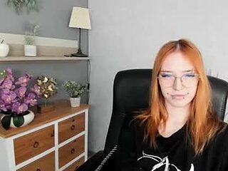 foxsonya live webcam thumbnail