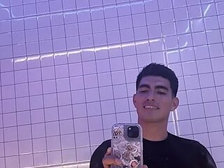 FRANK_TULOKILLO live webcam thumbnail