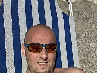 Frankgermanman live webcam thumbnail