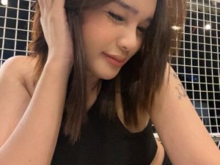 FreshYoungTS live webcam thumbnail