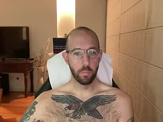 frank_perry2332 live webcam thumbnail