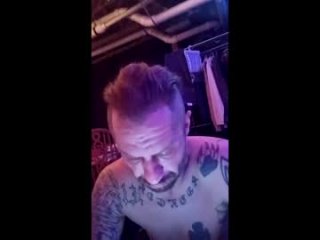 freakheathen93 live webcam thumbnail