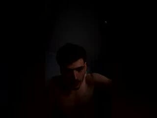 freakieguy69 live webcam thumbnail