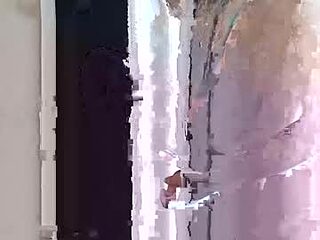 freddiemoore7637 live webcam thumbnail