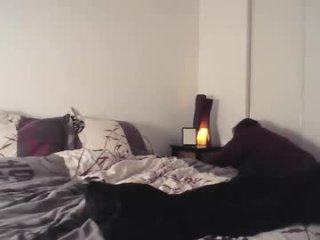 frenchmidnightjewel live webcam thumbnail