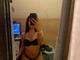 FuckMe_Rianne live webcam thumbnail