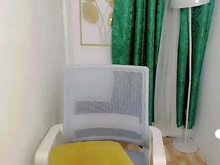 fuck_me_oldman69 live webcam thumbnail