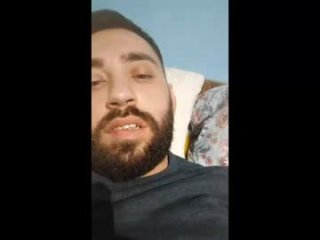 fuckerass122 live webcam thumbnail