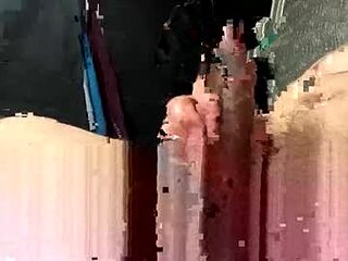 g_lopez94107444 live webcam thumbnail