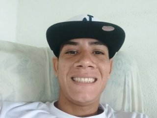 Gabikle25 live webcam thumbnail