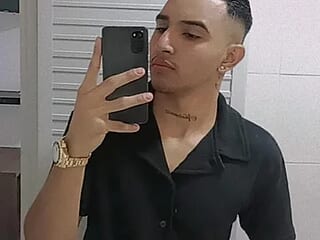 GabrielFox_25 live webcam thumbnail