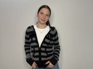 GabrielleLynchard live webcam thumbnail