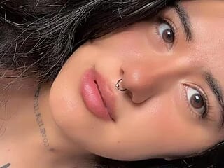 Gaby-mailly live webcam thumbnail