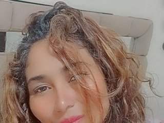 gabrielaponce11 live webcam thumbnail