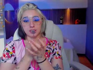 gabyrose9 live webcam thumbnail