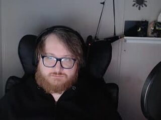 gamer_dong_water live webcam thumbnail
