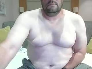 gaoralslut4u live webcam thumbnail
