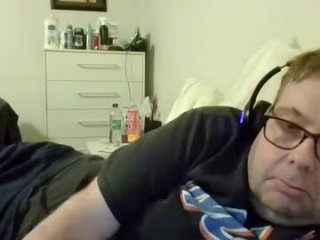 garyg930 live webcam thumbnail